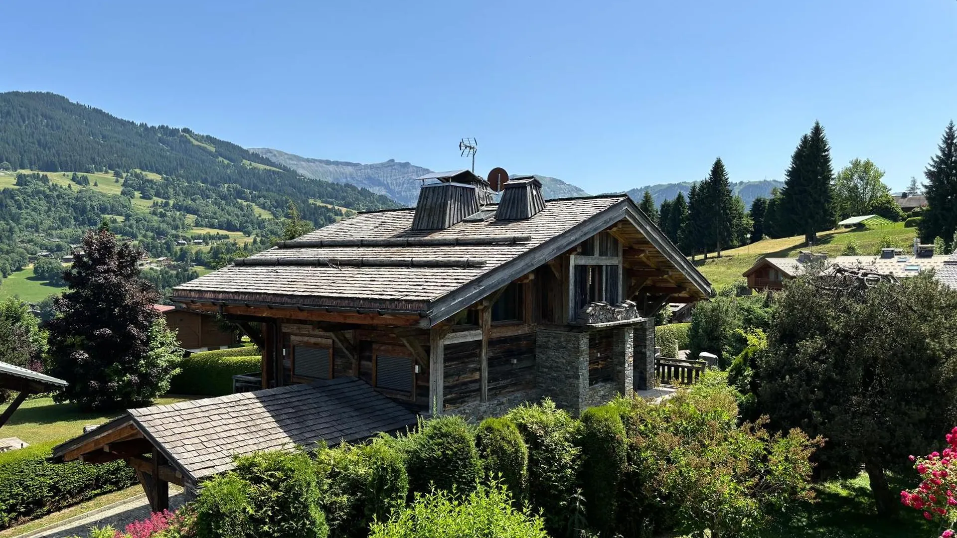 Le Mont Villa Demi-Quartier 0*,